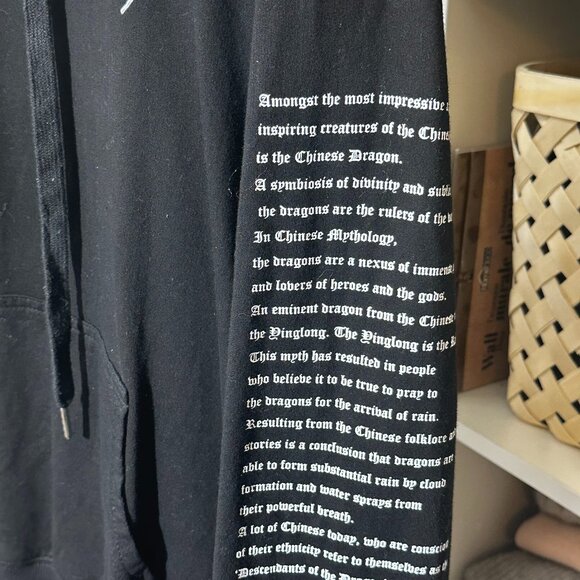 Black Hoodie with cool writting on Sleeve. Sz:M good condition - Picture 1 of 4